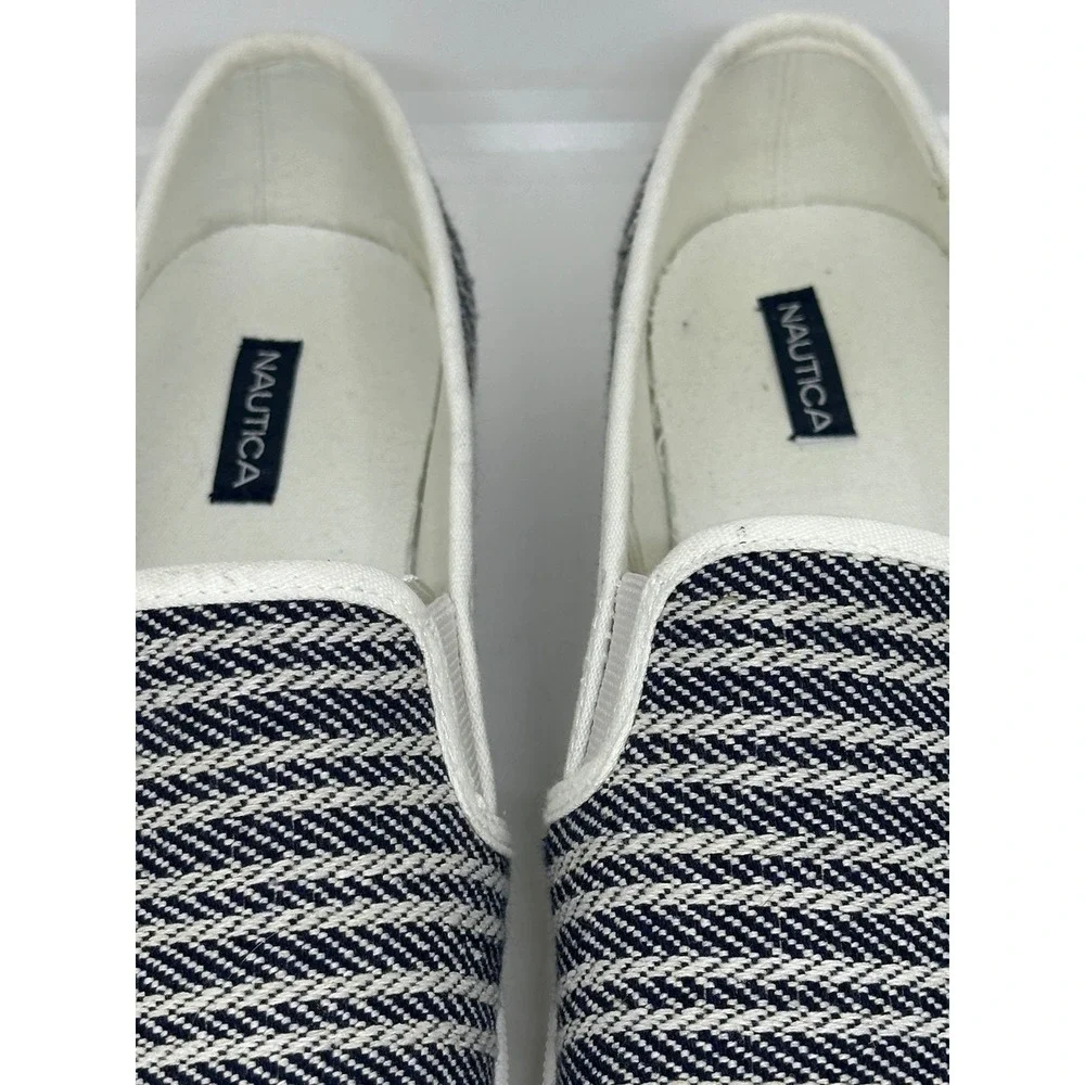 Nautica Sunchaser Slip On Navy White Chevron Canvas Sneakers Shoes Womens Size 8